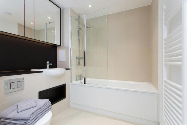 1_Bathroom