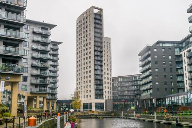 21 CLARENCE DOCK THE BOULEVARD CLARENCE DOCK LEED