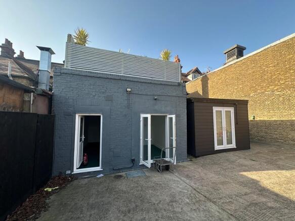 external hamlet c...