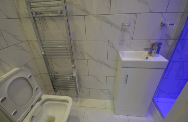 4 bed Apartment to rent Image 8