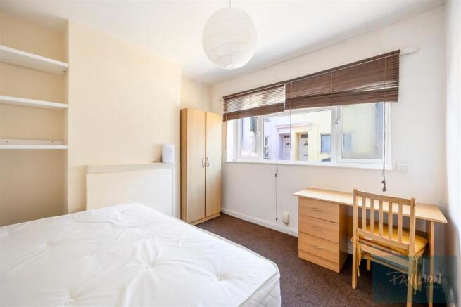 St Mary Magdalene Street, 42-006.JPG