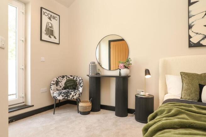 3 bed Terraced for sale Image 8