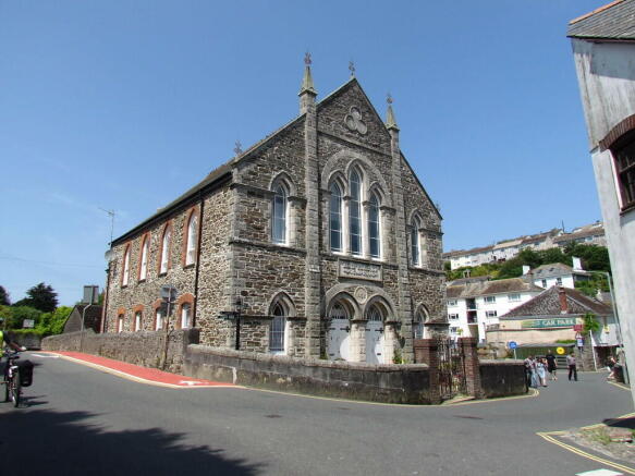 Photo 8