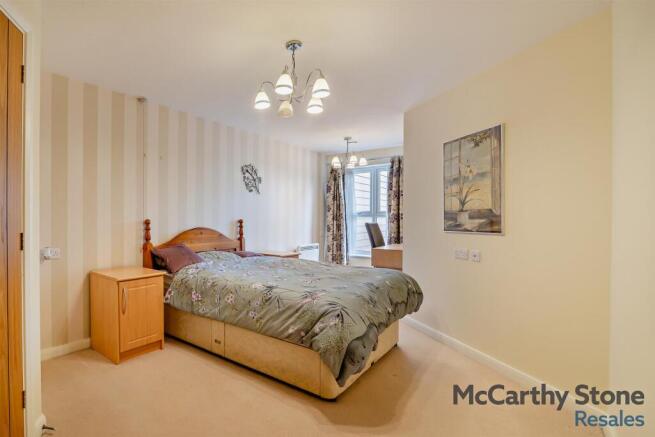 1 bed Apartment for sale Image 9