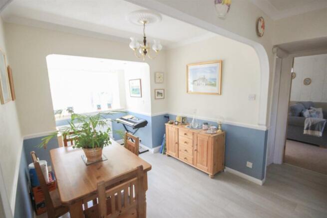 OPEN DINING ROOM