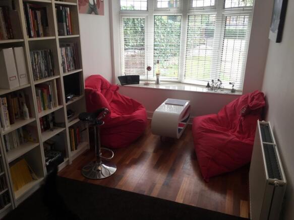 Photo 18