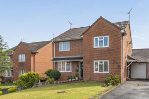 23, Mendip Close, Haydon Wick, Swindon SN25 3BE