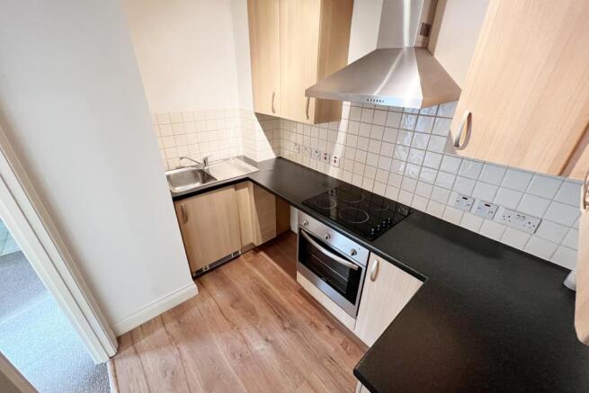 Kitchen (2)