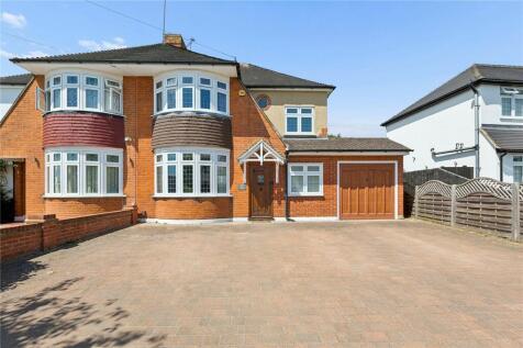 Elmhurst Drive, Hornchurch, RM11