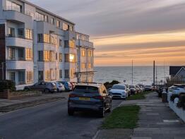 Flat 9, Curzon House, Chichester Drive East, Saltdean, Brighton BN2 8LU
