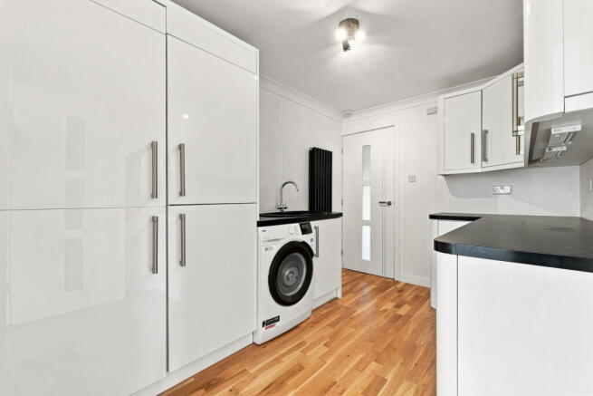 3 bed Detached for sale Image 10