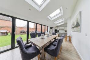 3, Stonebridge Grove, Monkston Park, Milton Keynes MK10 9PB