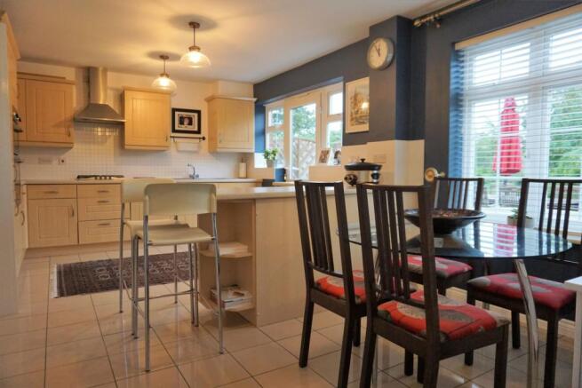 Kitchen/Breakfast
