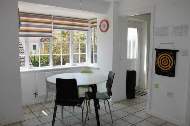 Kitchen / Breakfast Room