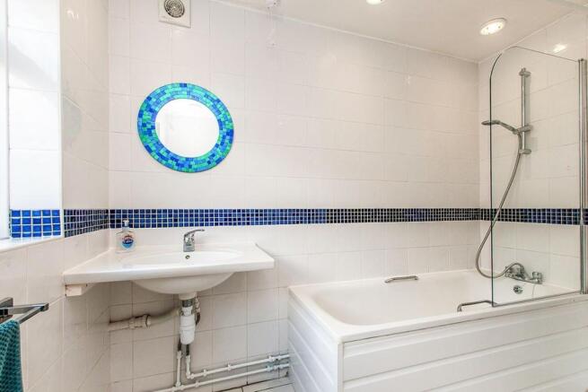 Bathroom / WC