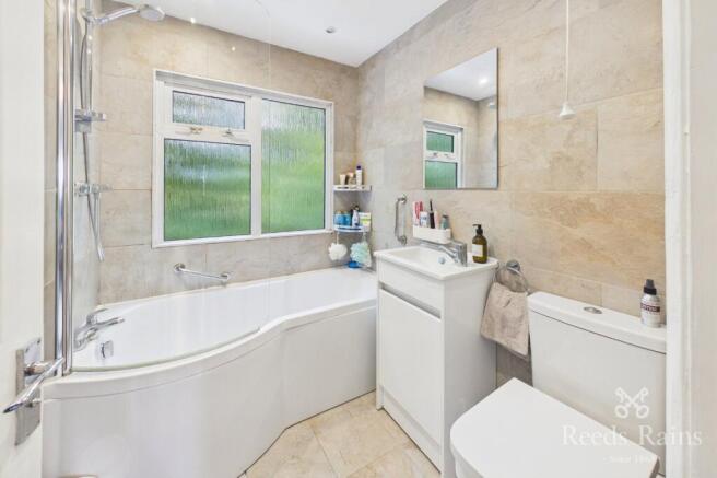 2 bed Detached for sale Image 11