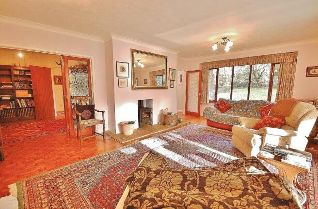SITTING ROOM
