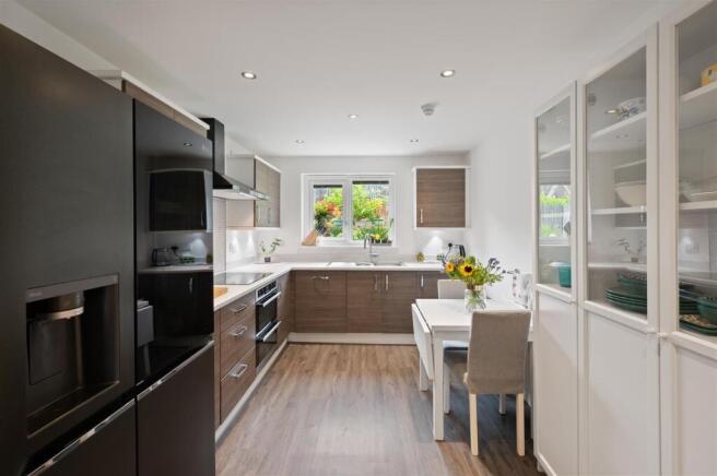 22 Mickel Crescent 14.jpg