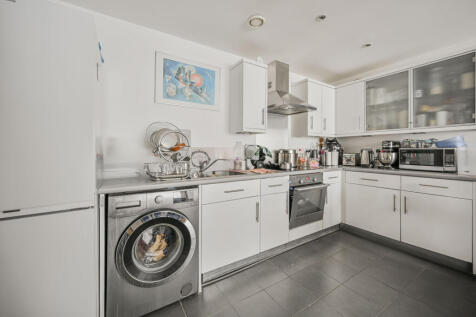Omnibus House, Redvers Road, London, N22, Wood Green, London, N22