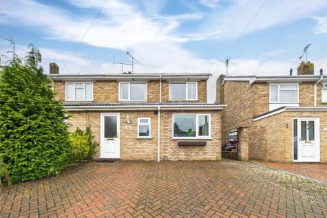 Foxley Close, Blackwater, Camberley, GU17