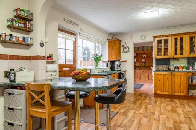 Spacious kitchen