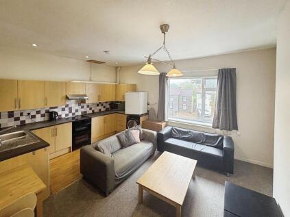 Staple Hill Road, Bristol, BS16