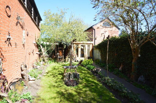 Photo 14