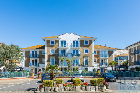 Hamilton Court, Brighton Marina Village