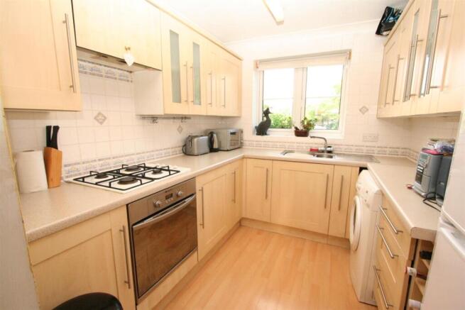 Lambourn Square 10 Kitch (Custom).JPG