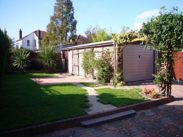 Photo 4