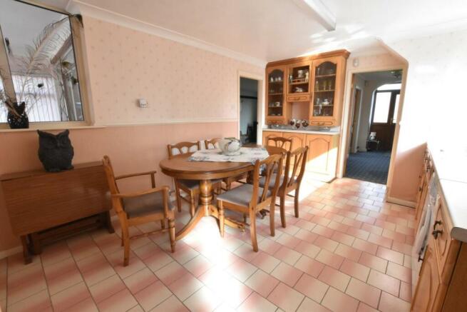Kitchen / DIner