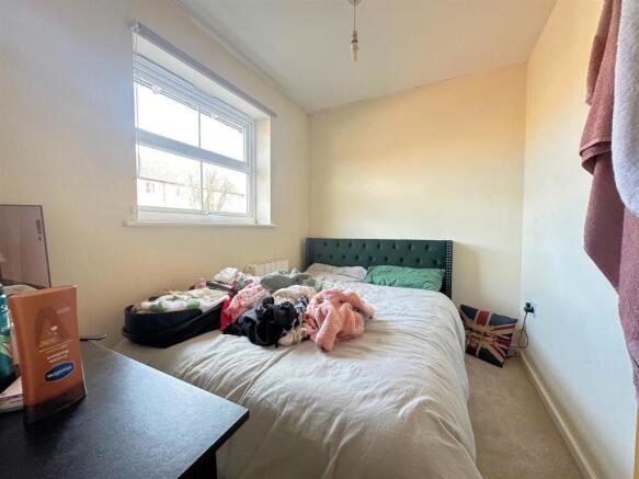 bedroom.jpg