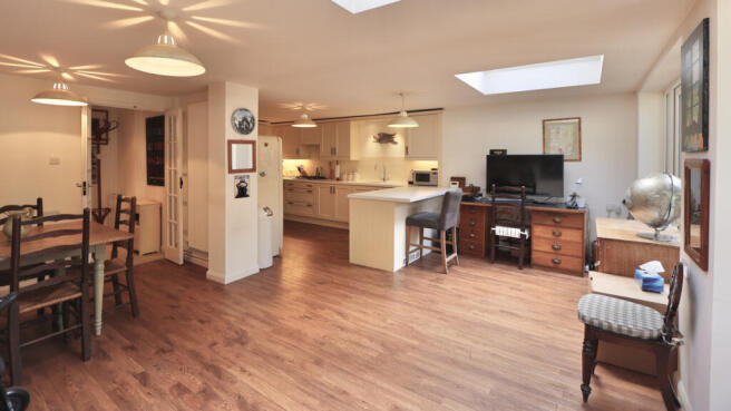 Open plan/sitting room/dining room/kitchen
