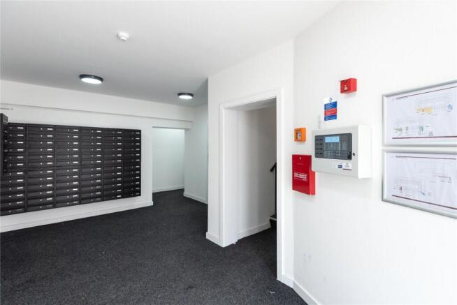 1 bed Apartment to rent Image 7
