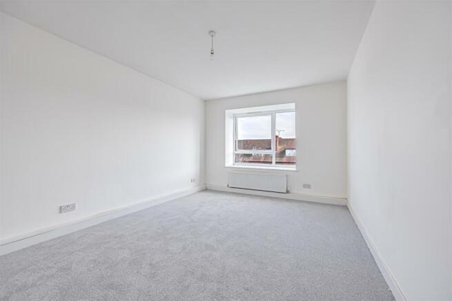 flat-station-approach-cheam-214.jpg