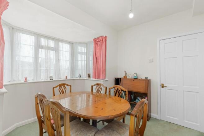 Bedroom 2 / Dining Room