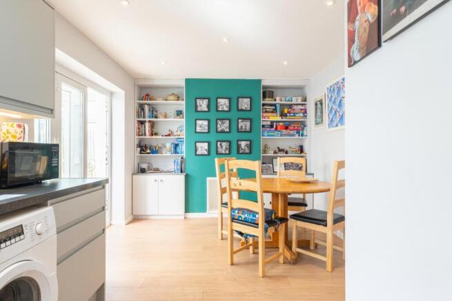 kitchen-2.jpg