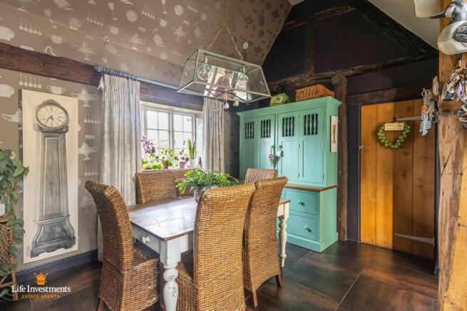 Kitchen - Dining Rm