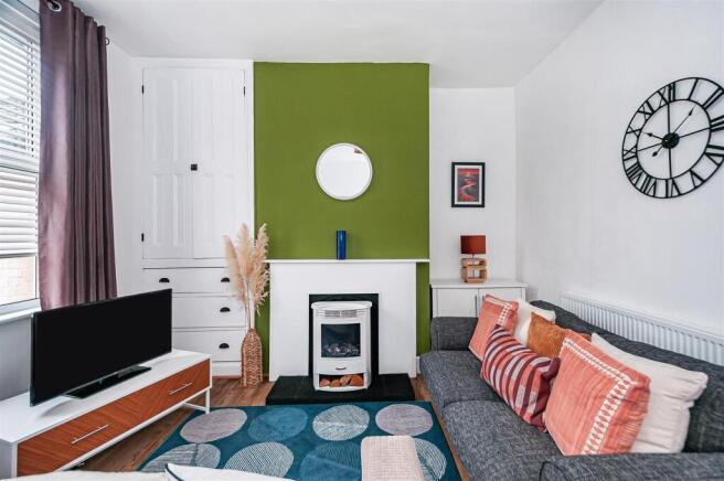 4 Edgar Terrace4.jpg