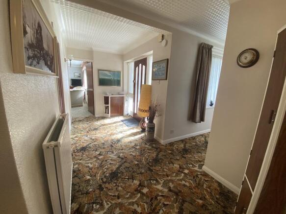 Hallway.JPG