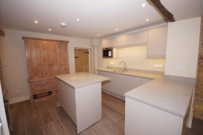 Brittens Lodge - Kitchen 1.jpg