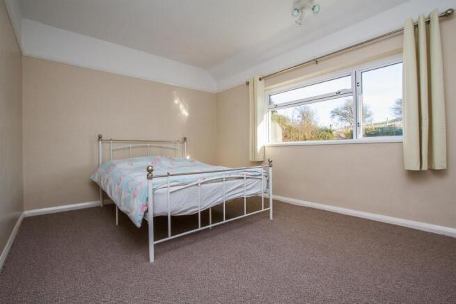 Bedroom1.jpg