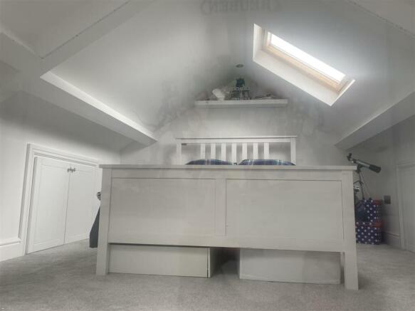 ATTIC ROOM