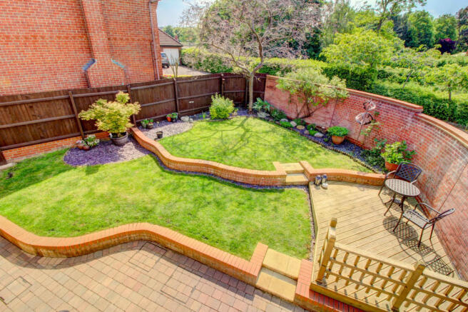 Garden (1)