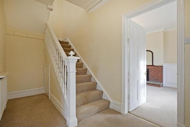 4 bed House for sale Image 7