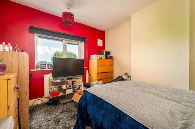 3 bed Semi-Detached for sale Image 12