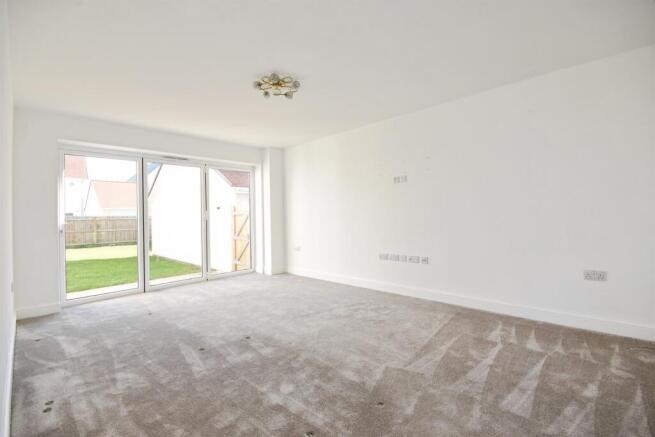 Windermere Way, Rettendon Common, Chelmsford photo 5