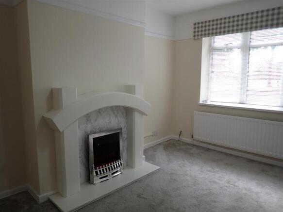 LIVINGROOM