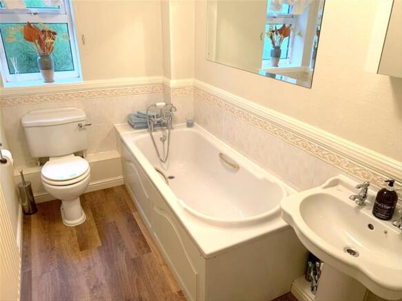 Family bathroom