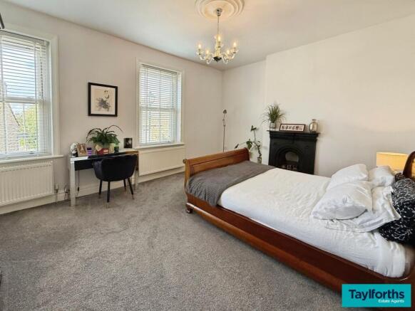 4 bed End of Terrace for sale Image 8